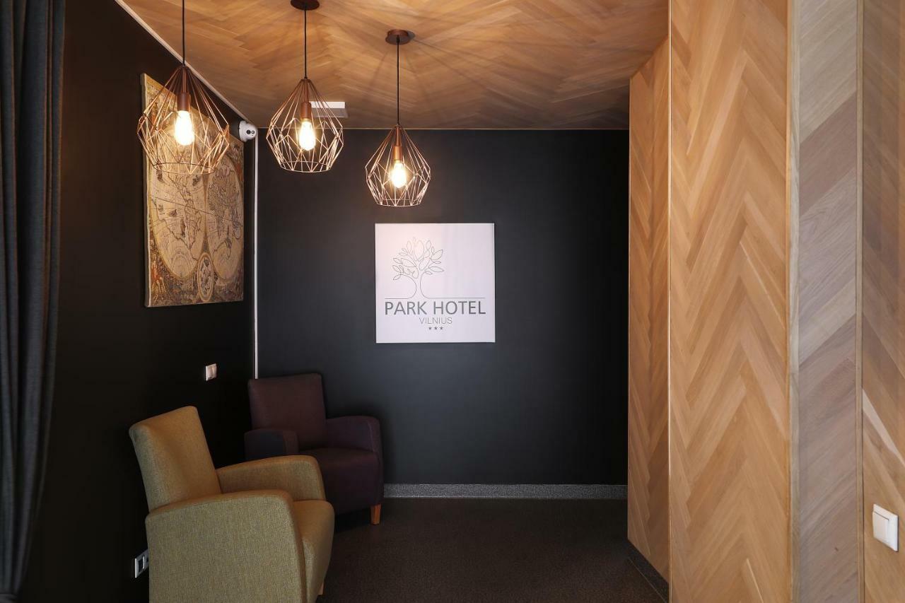 Park Hotel VNO Exteriör bild